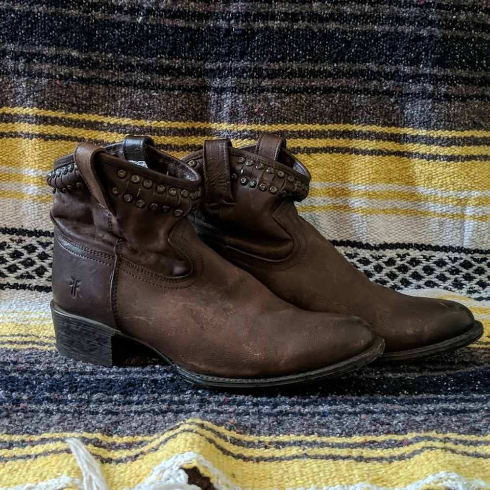 Frye Diana Cut Studded Western Boot